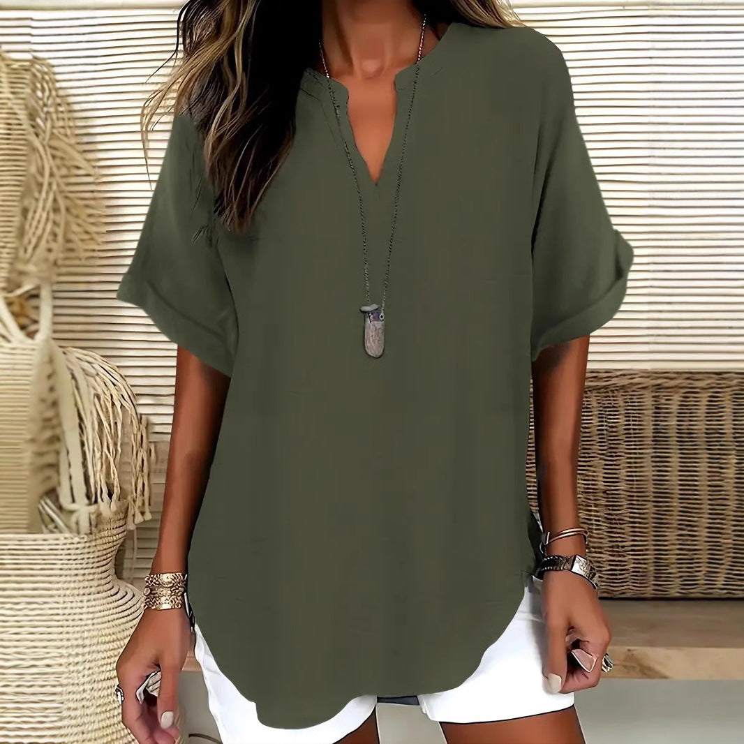 La Blouse Fluide à Col en V Évasé